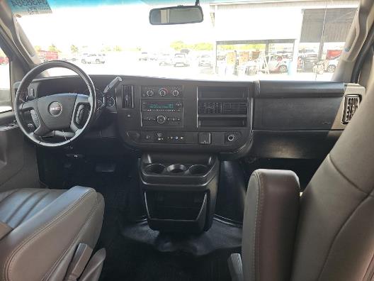2023 GMC SAVANA CARGO VAN 