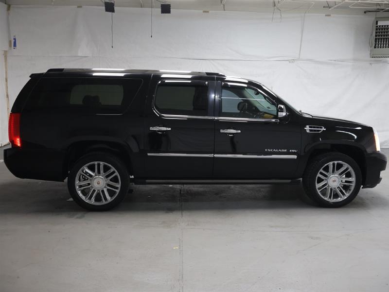 2013 CADILLAC ESCALADE ESV Platinum Edition