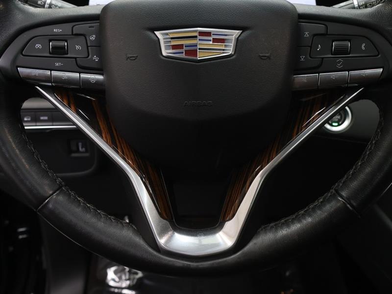 2022 CADILLAC ESCALADE PREMIUM LUXURY