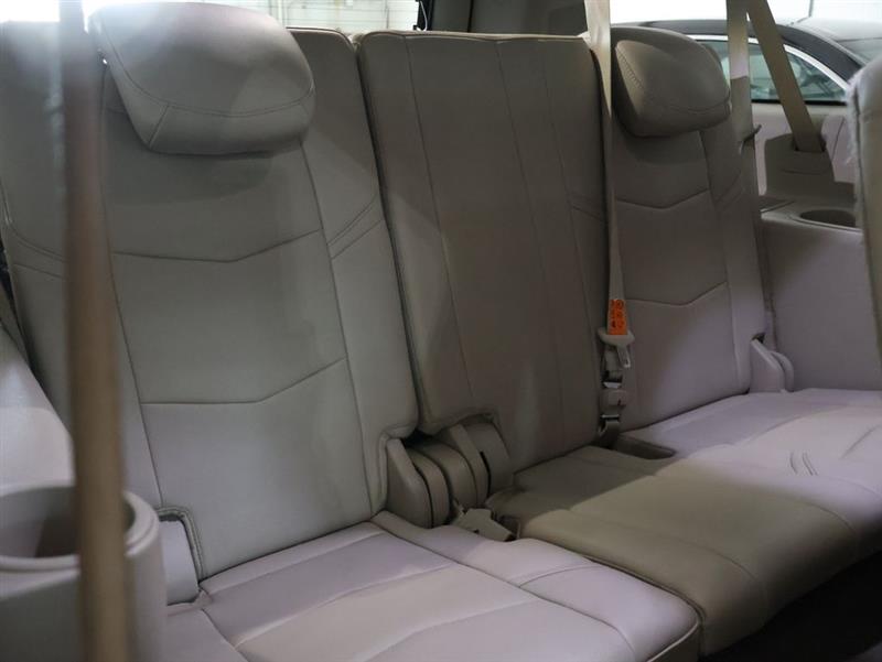 2018 CADILLAC ESCALADE ESV Luxury