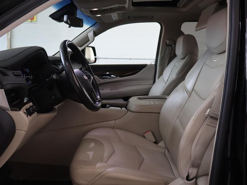 2018 CADILLAC ESCALADE ESV Luxury