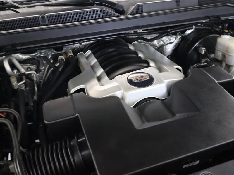 2018 CADILLAC ESCALADE ESV Luxury