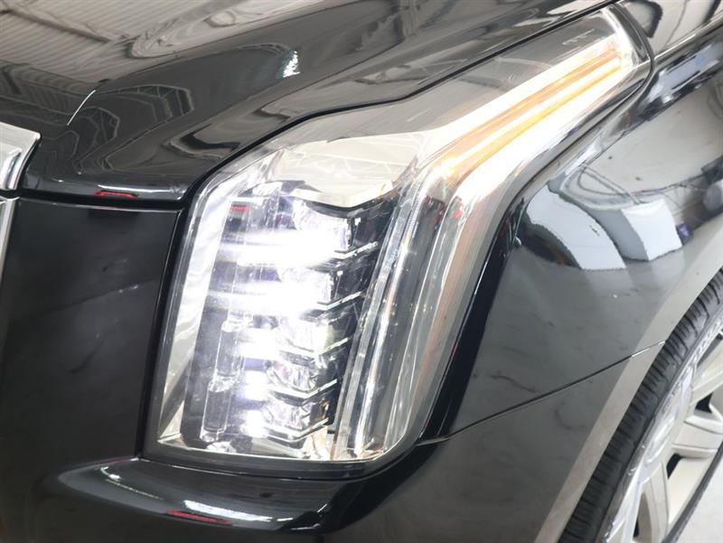 2018 CADILLAC ESCALADE ESV Luxury