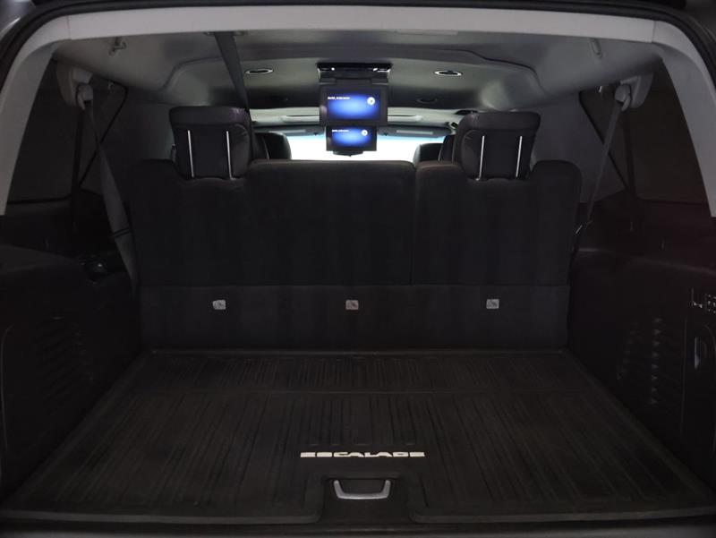 2018 CADILLAC ESCALADE ESV Premium Luxury