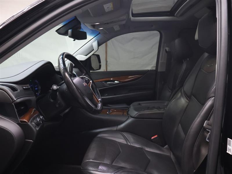 2018 CADILLAC ESCALADE ESV Premium Luxury