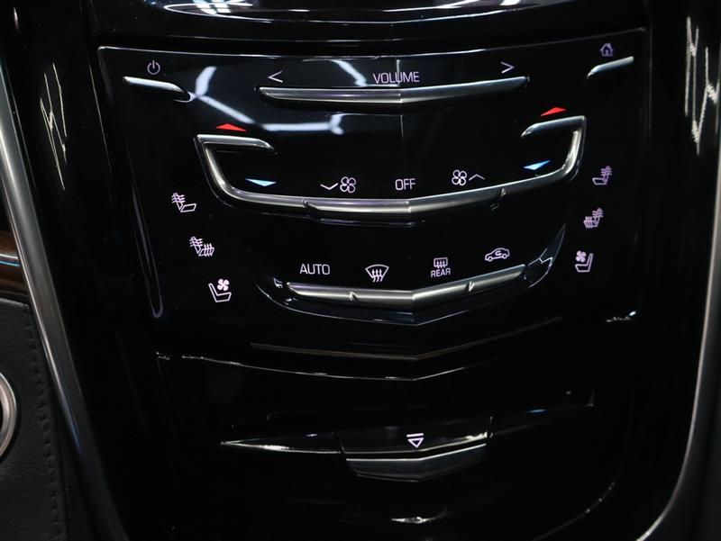 2018 CADILLAC ESCALADE ESV Premium Luxury