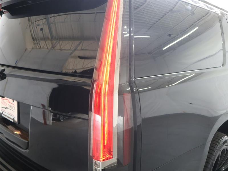 2018 CADILLAC ESCALADE ESV Premium Luxury