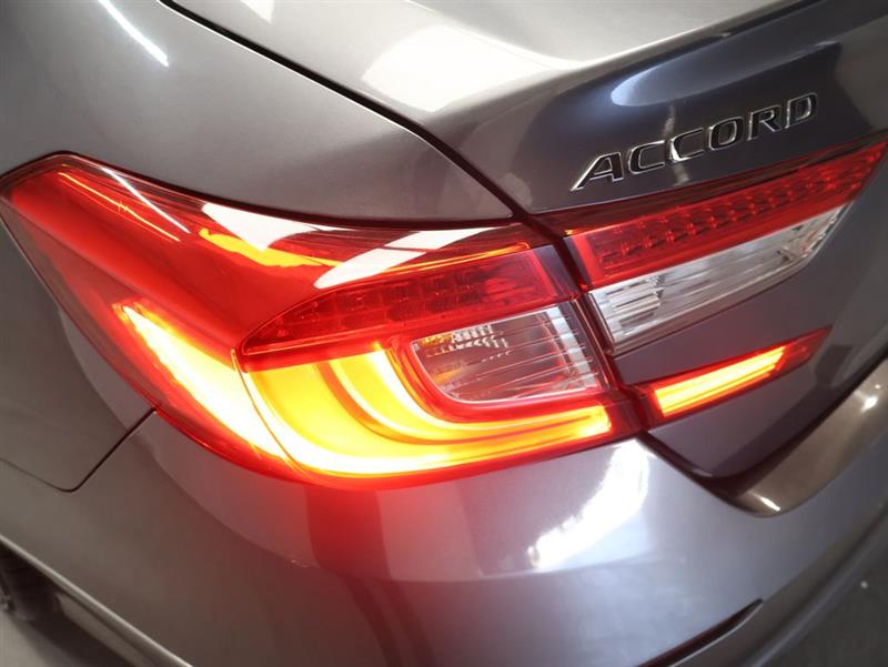 2018 HONDA ACCORD TOURING 1.5T