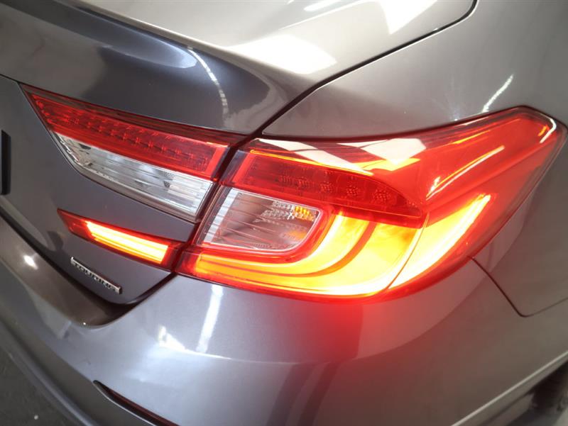 2018 HONDA ACCORD TOURING 1.5T