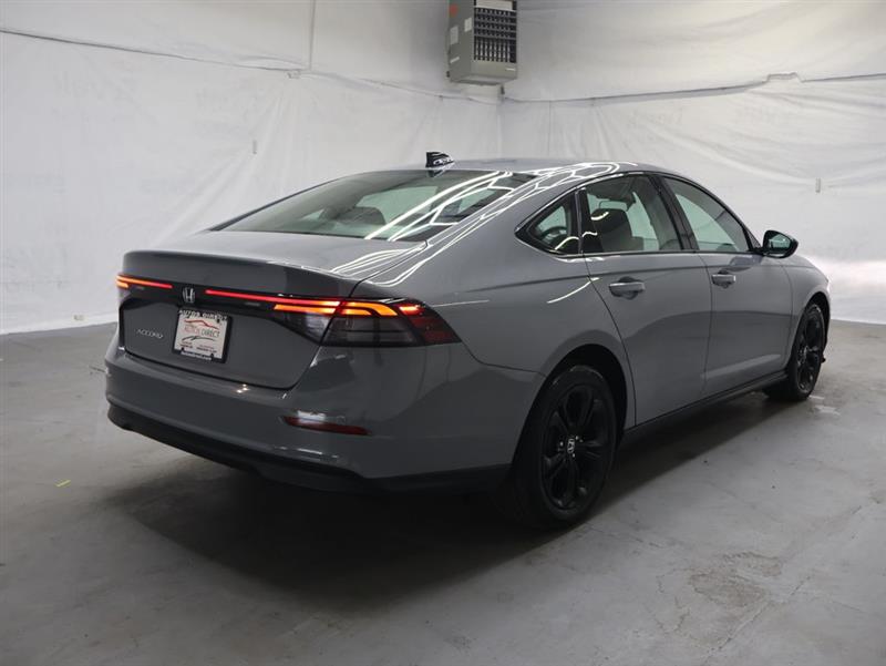 2025 HONDA ACCORD SE