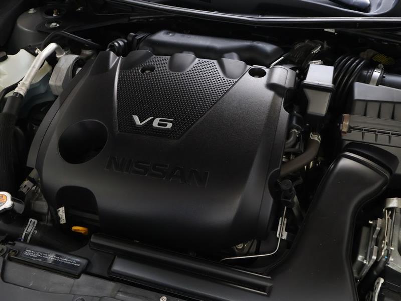 2019 NISSAN MAXIMA PLATINUM