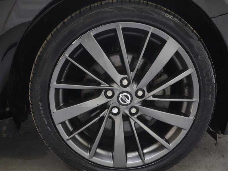 2019 NISSAN MAXIMA PLATINUM