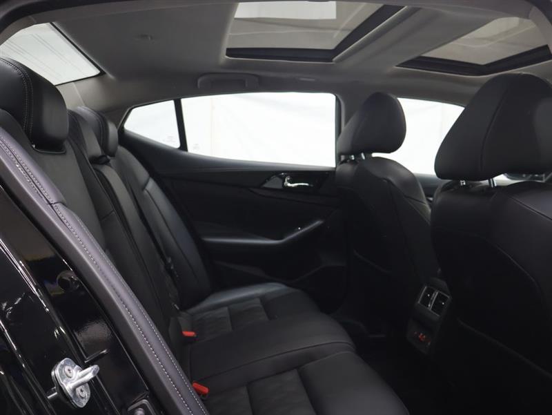 2023 NISSAN MAXIMA PLATINUM