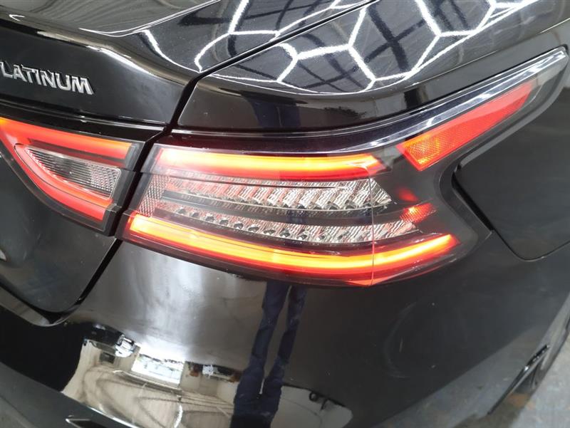 2023 NISSAN MAXIMA PLATINUM