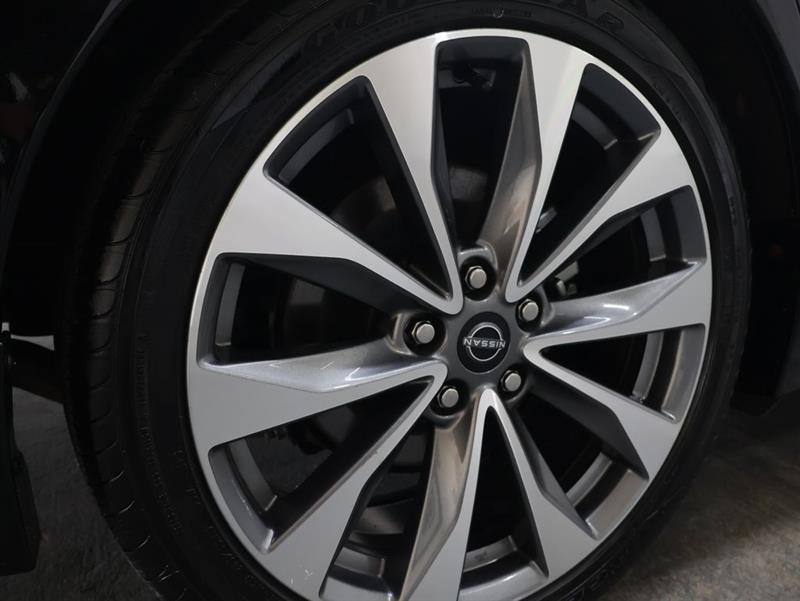 2023 NISSAN MAXIMA PLATINUM