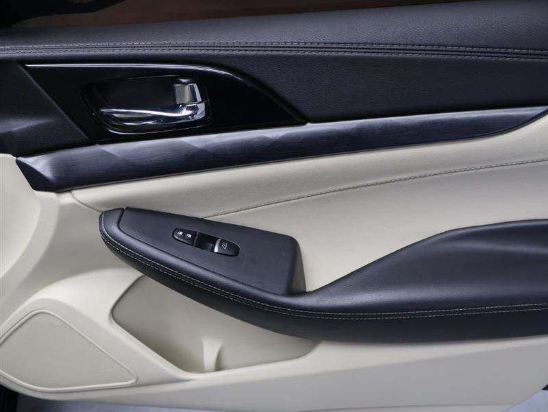 2020 NISSAN MAXIMA PLATINUM
