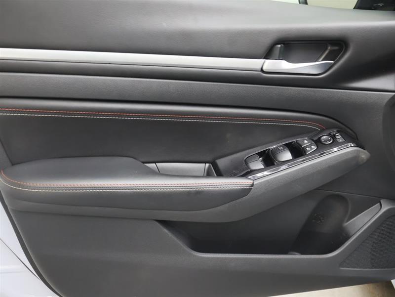 2023 NISSAN ALTIMA 2.0 SR