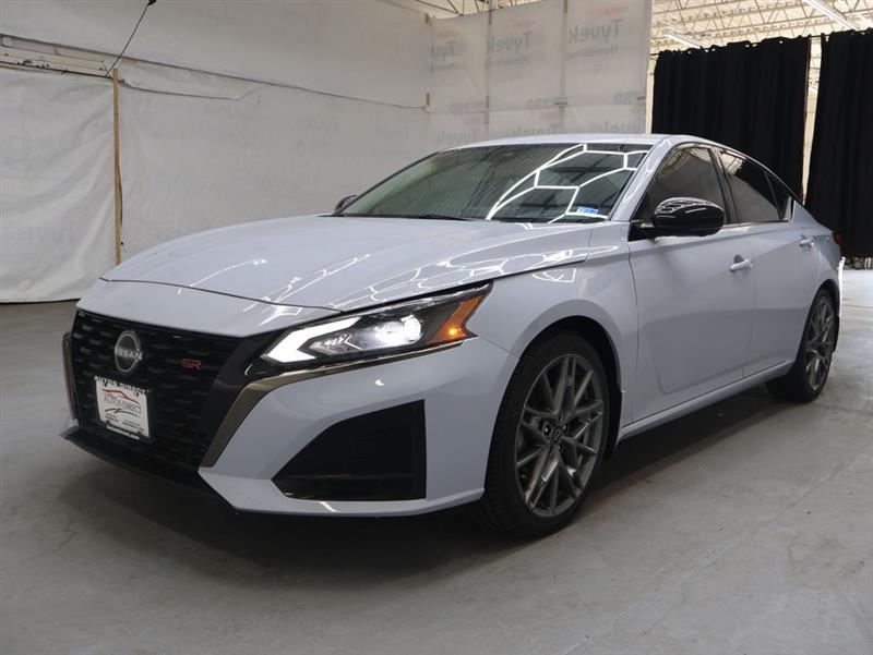 2023 NISSAN ALTIMA 2.0 SR