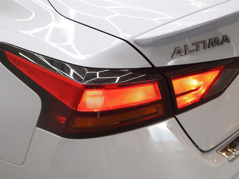 2023 NISSAN ALTIMA 2.0 SR