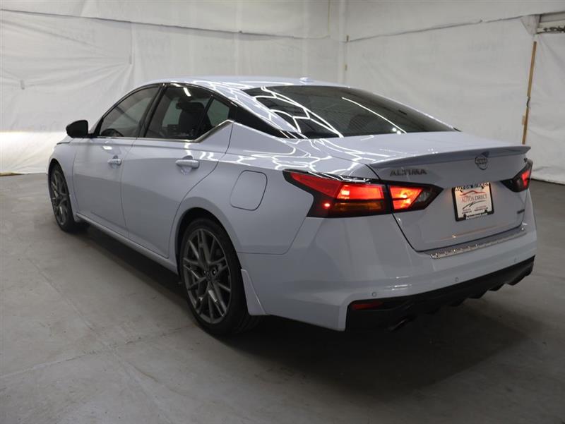2023 NISSAN ALTIMA 2.0 SR