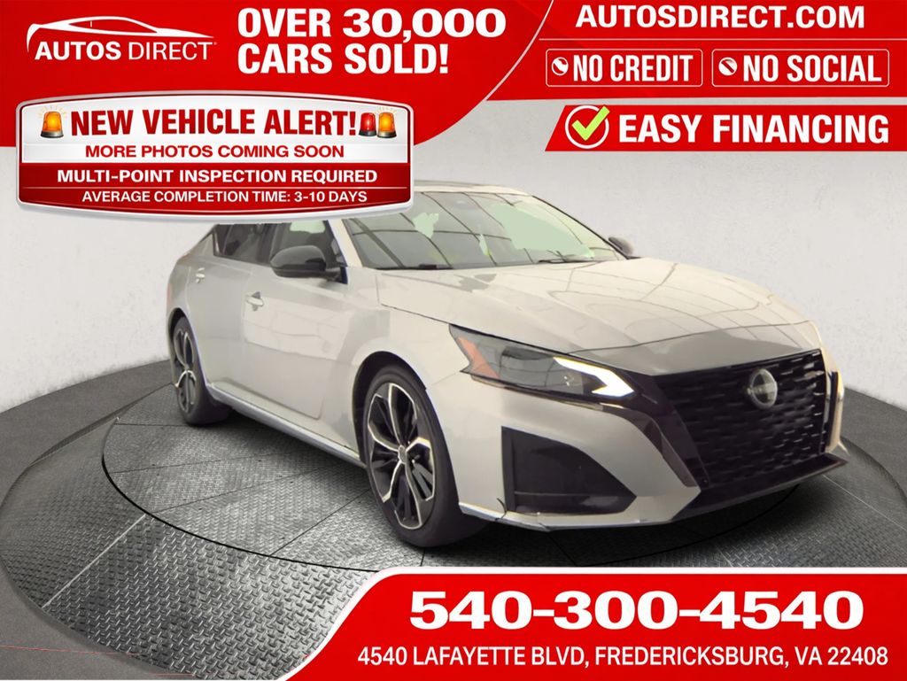 2023 Nissan Altima 2.5 SR's photo