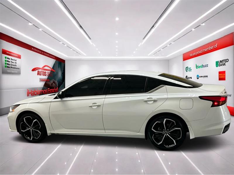 2024 NISSAN ALTIMA 2.5 SR