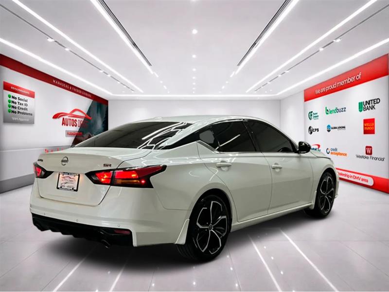 2024 NISSAN ALTIMA 2.5 SR