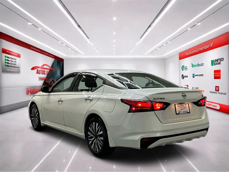 2024 NISSAN ALTIMA 2.5 SV