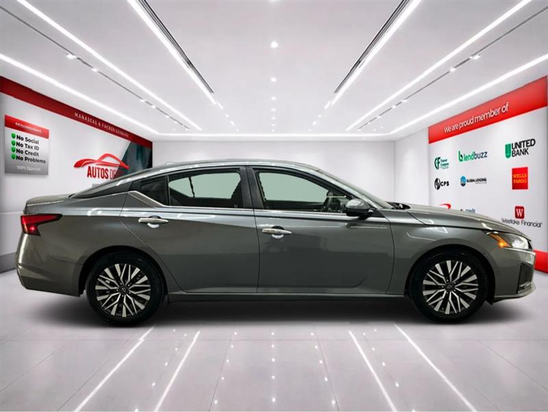 2023 NISSAN ALTIMA 2.5 SV