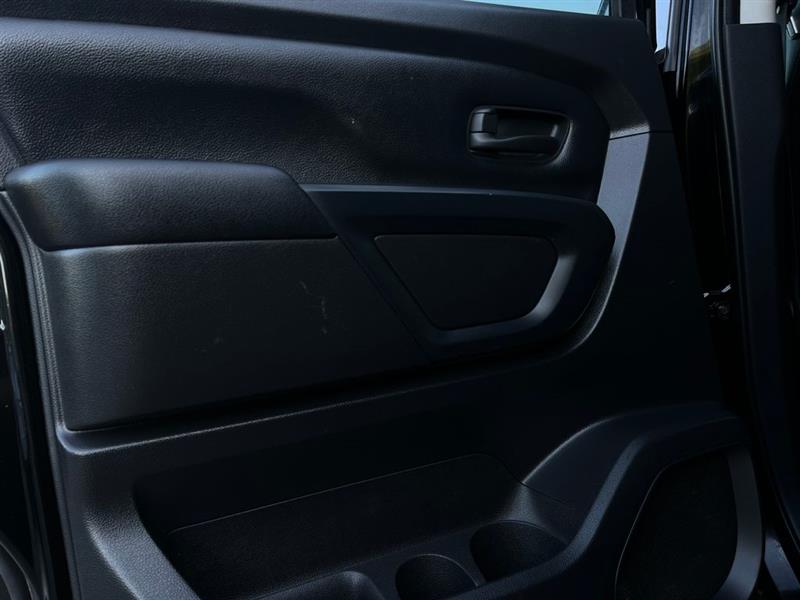 2021 NISSAN TITAN S