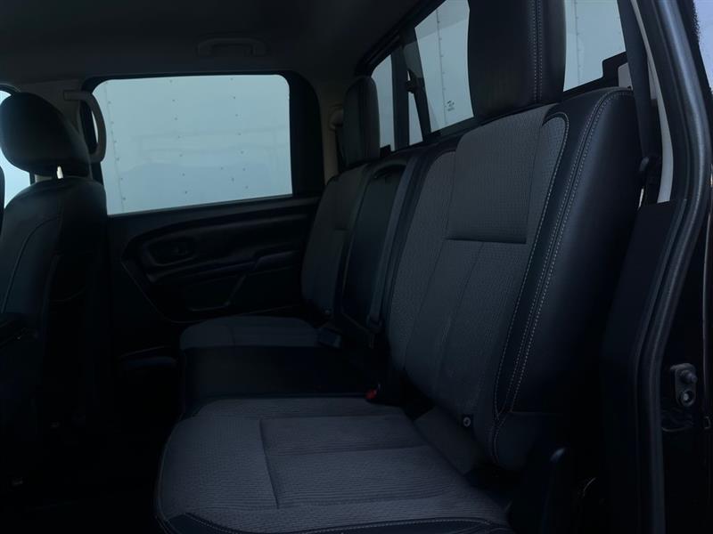 2021 NISSAN TITAN S