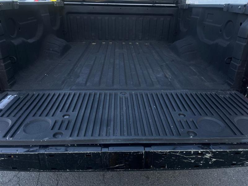 2021 NISSAN TITAN S