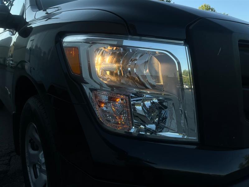 2021 NISSAN TITAN S