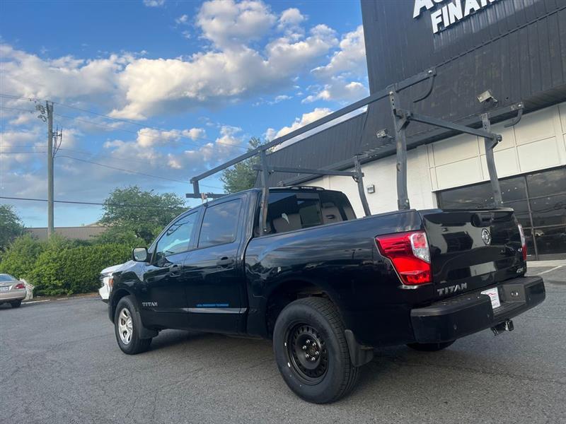 2021 NISSAN TITAN S