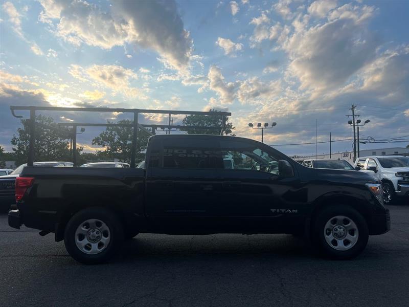 2021 NISSAN TITAN S