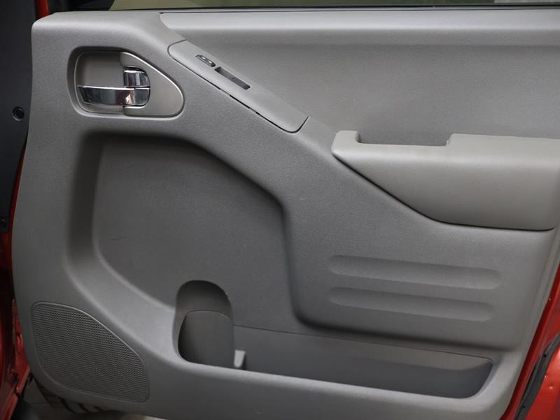 2018 NISSAN FRONTIER SV V6