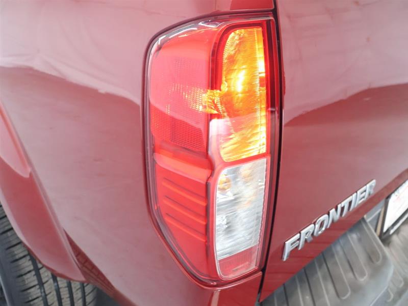 2018 NISSAN FRONTIER SV V6