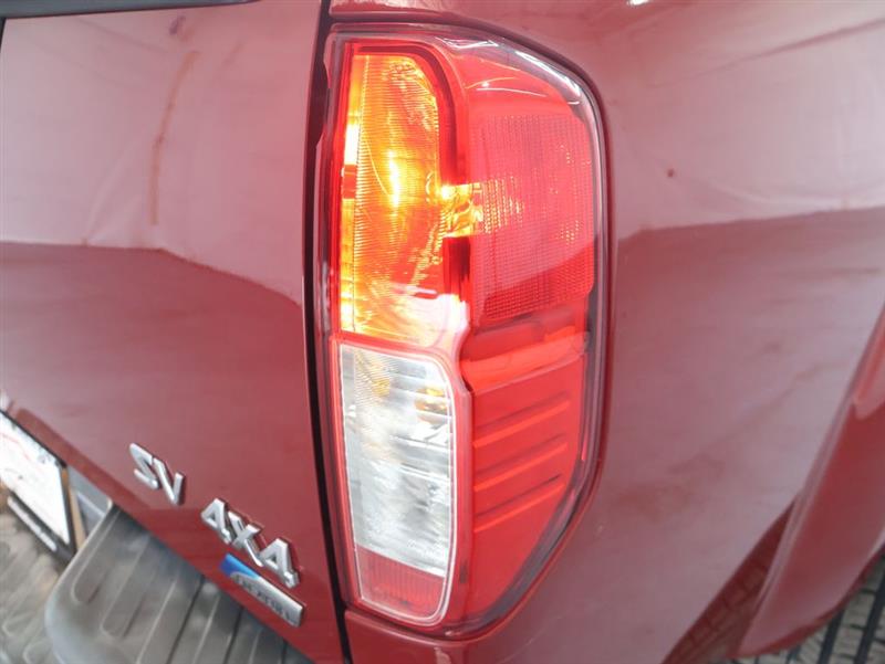 2018 NISSAN FRONTIER SV V6