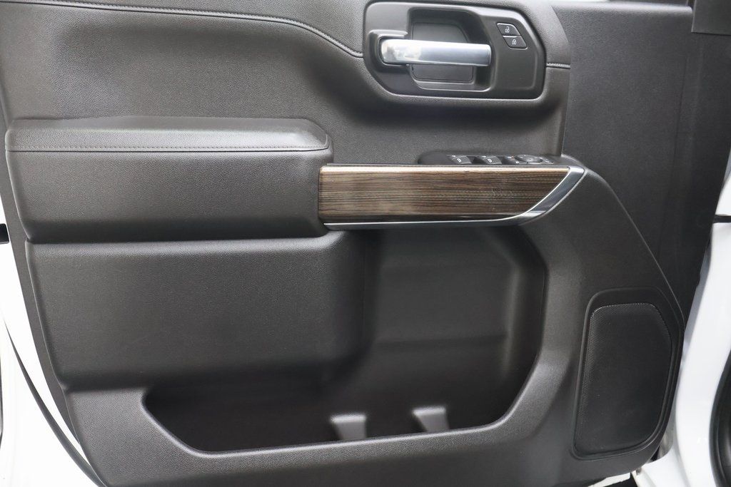 2022 Chevrolet Silverado 3500HD LT - Photo 15