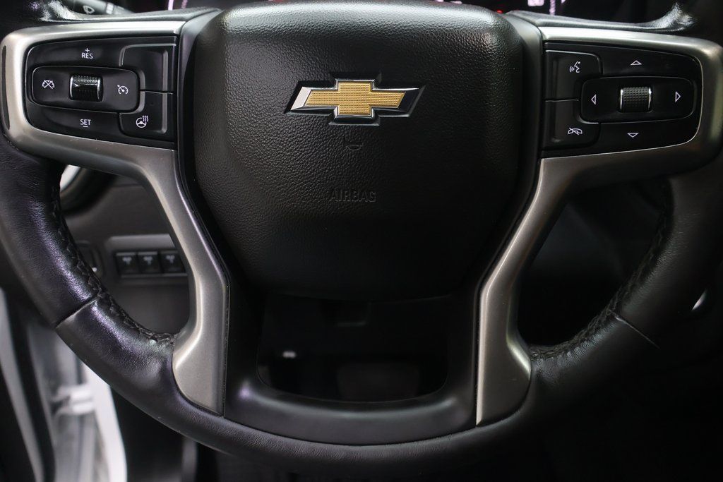 2022 Chevrolet Silverado 3500HD LT - Photo 18