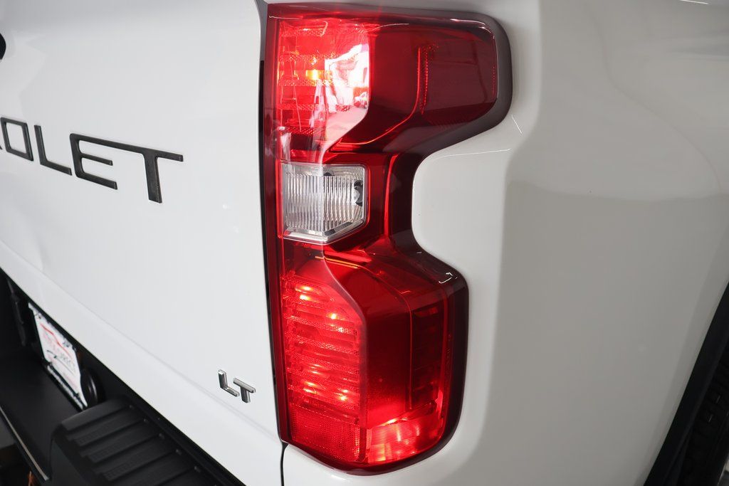 2022 Chevrolet Silverado 3500HD LT - Photo 29