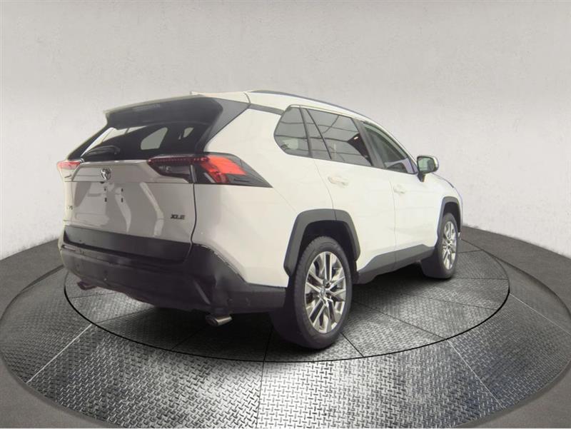 2019 TOYOTA RAV4 XLE PREMIUM