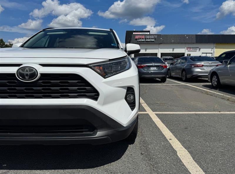 2019 TOYOTA RAV4 XLE PREMIUM