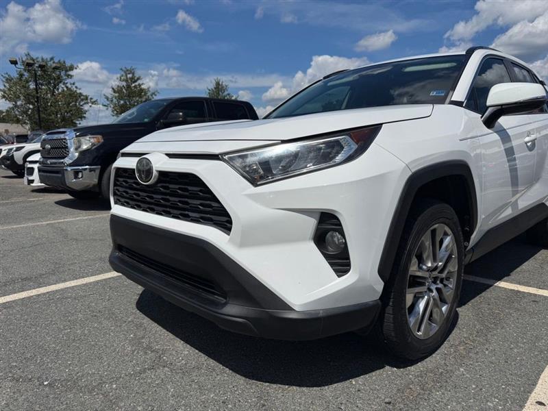 2019 TOYOTA RAV4 XLE PREMIUM