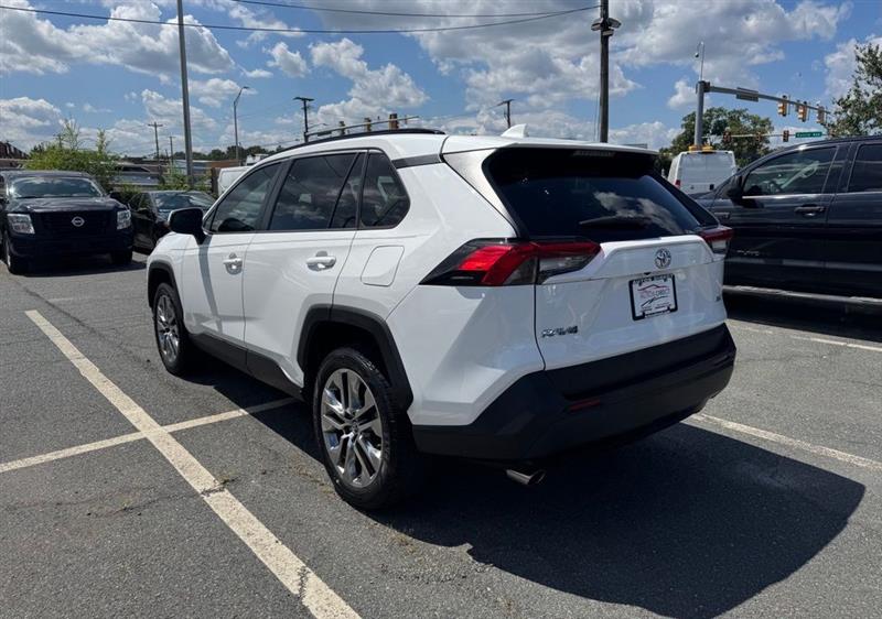 2019 TOYOTA RAV4 XLE PREMIUM