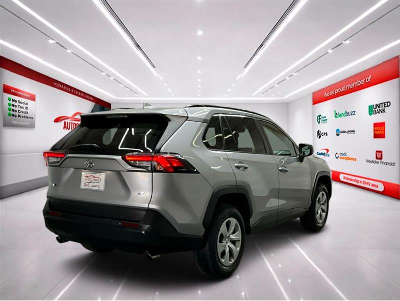 2019 TOYOTA RAV4 LE