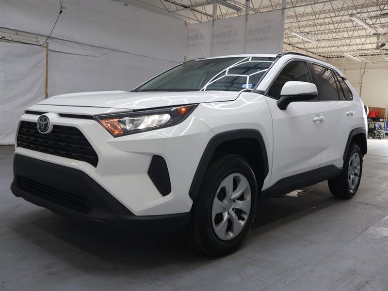 2021 TOYOTA RAV4 LE