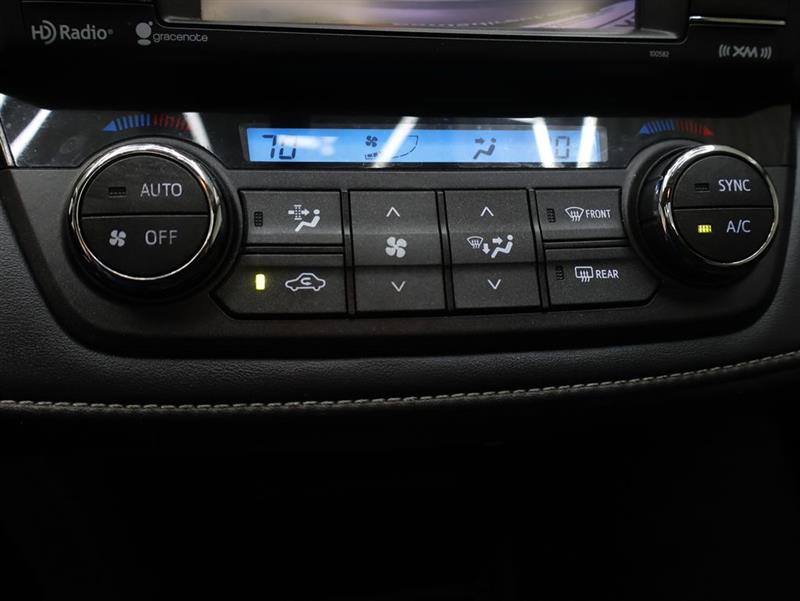 2016 TOYOTA RAV4 XLE