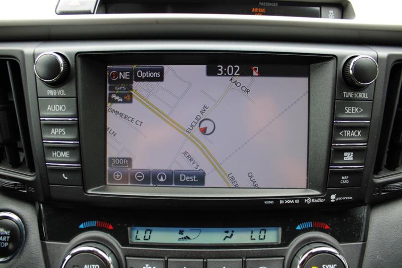 2016 TOYOTA RAV4 XLE