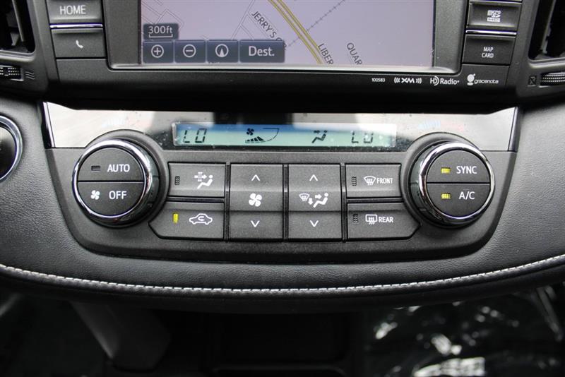 2016 TOYOTA RAV4 XLE